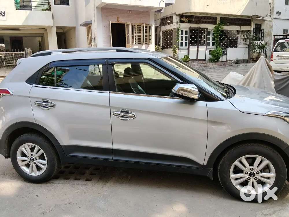 Hyundai Creta Petrol 2016 With Selected Number