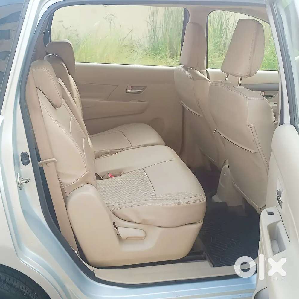 Well Maintained, Brand New Maruti Suzuki-ertiga -vxi(o) C.n.g/petrol