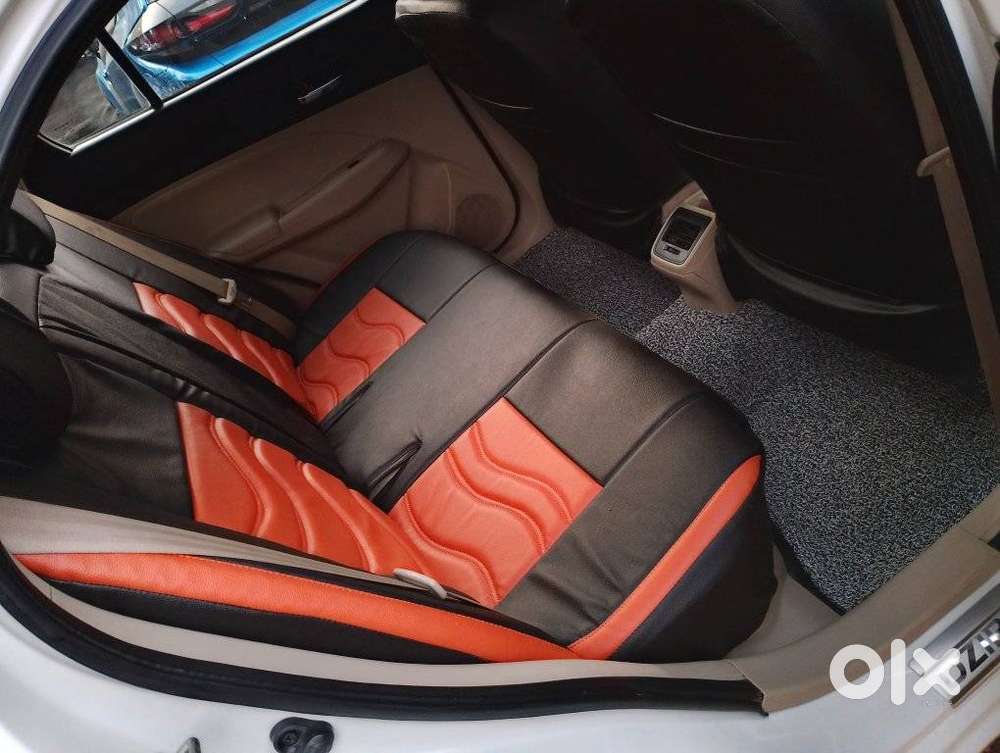 Maruti Suzuki Dzire 1.2 Vxi, 2023, Petrol