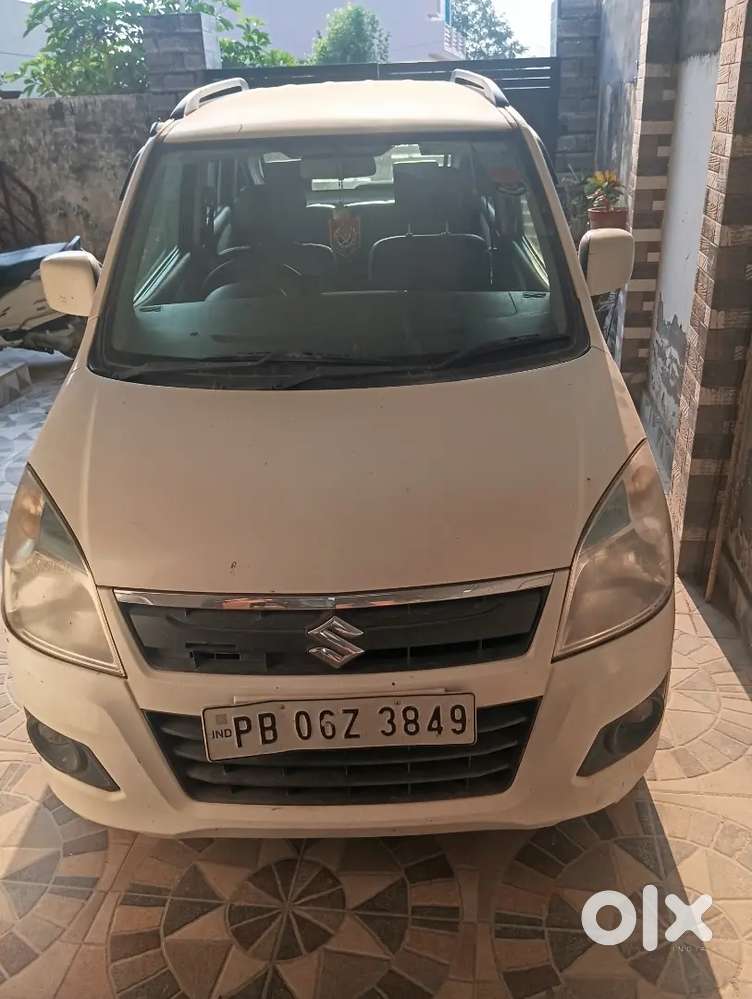 Maruti Suzuki Wagon R 2014 Petrol Well Maintained, Holder Army Person