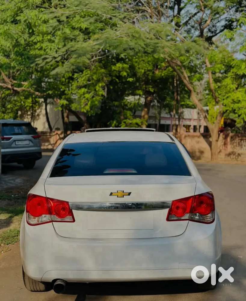 Chevrolet Cruze 2011 Diesel Well Maintained