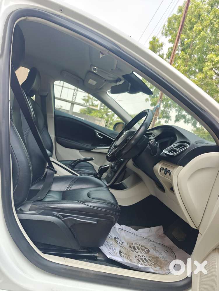 Volvo V40 D3, 2016, Diesel