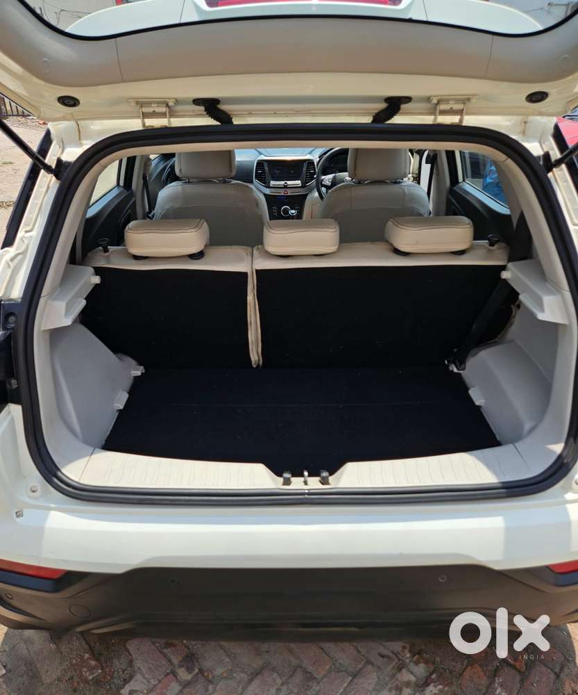 Mahindra Xuv300 W6 Diesel, 2019, Diesel