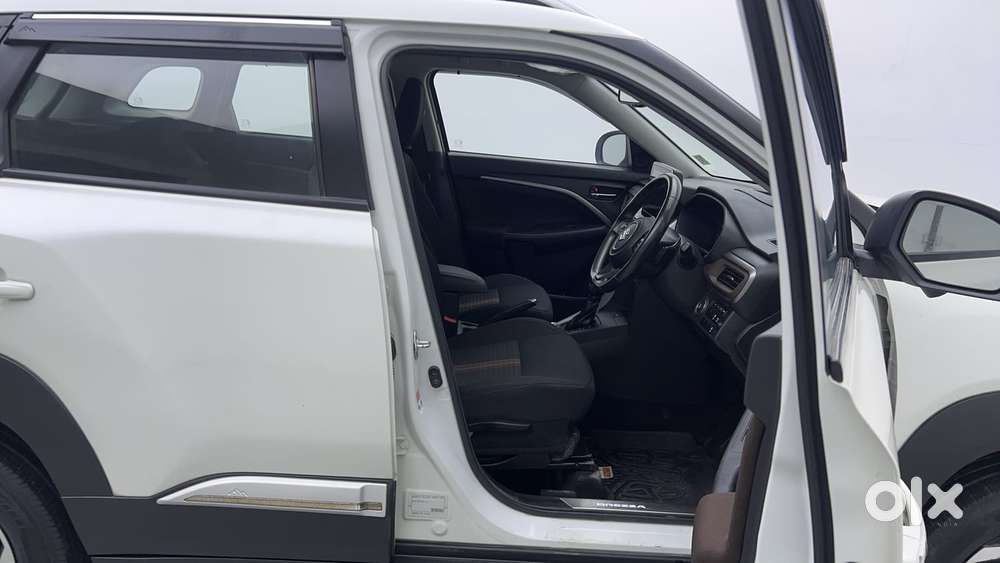 Maruti Suzuki Vitara Brezza 1.5 Zxi Plus At, 2022, Petrol