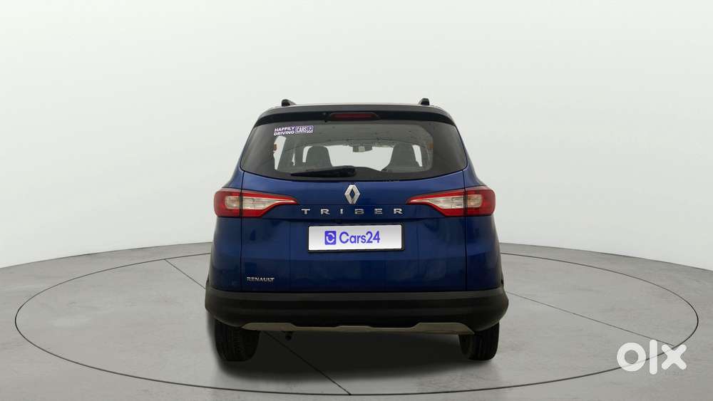 Renault Triber 1.0 Rxz Dual Tone, 2021, Petrol