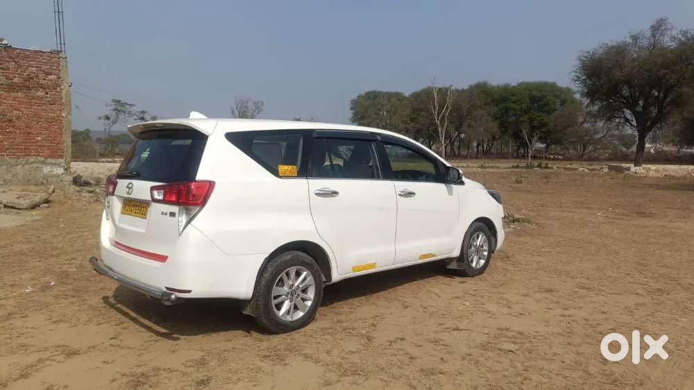 Toyota Innova Crysta 2019
