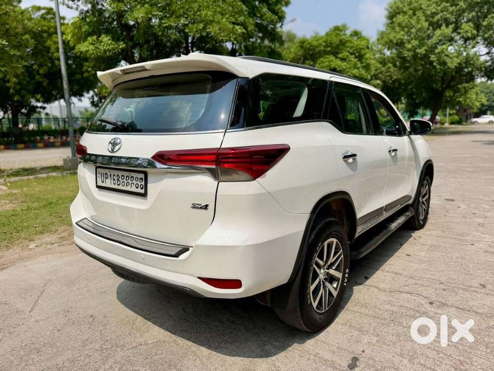 Toyota Fortuner 4x4 At, 2018, Diesel