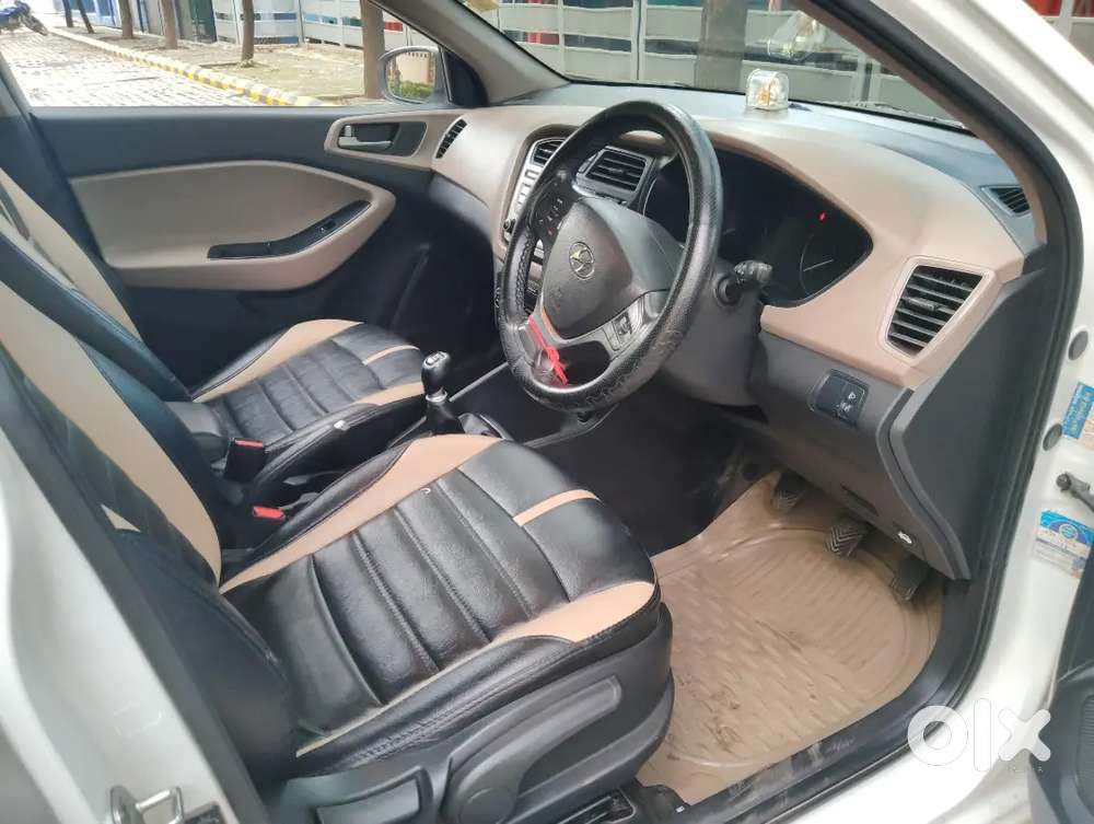 Hyundai Elite I20 Sportz 1.2 Petrol 2015