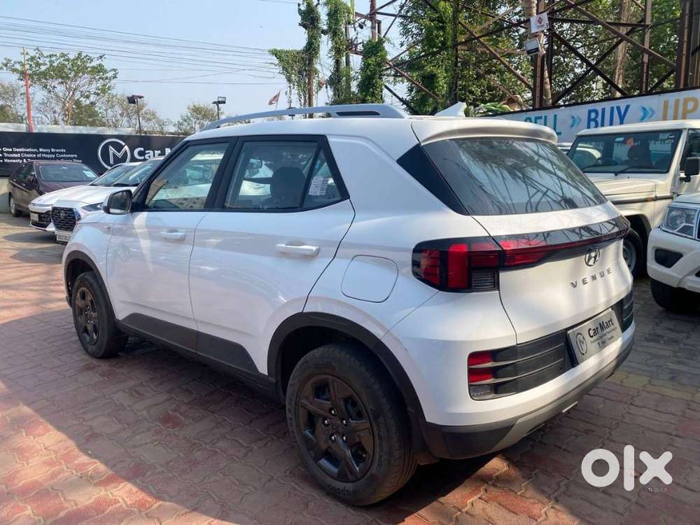 Hyundai Venue, 2024, Petrol