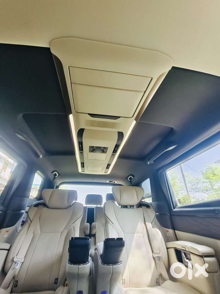 Toyota Vellfire Vip &ndash; Executive Lounge, 2026, Petrol
