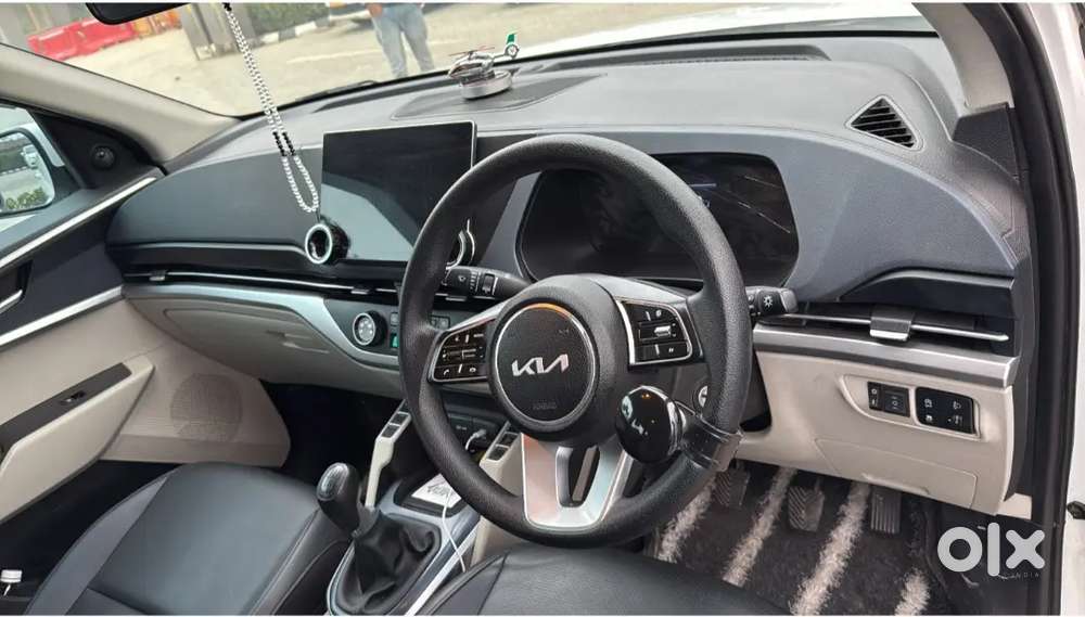 Kia Carens 2024 Diesel 46523 Km Driven