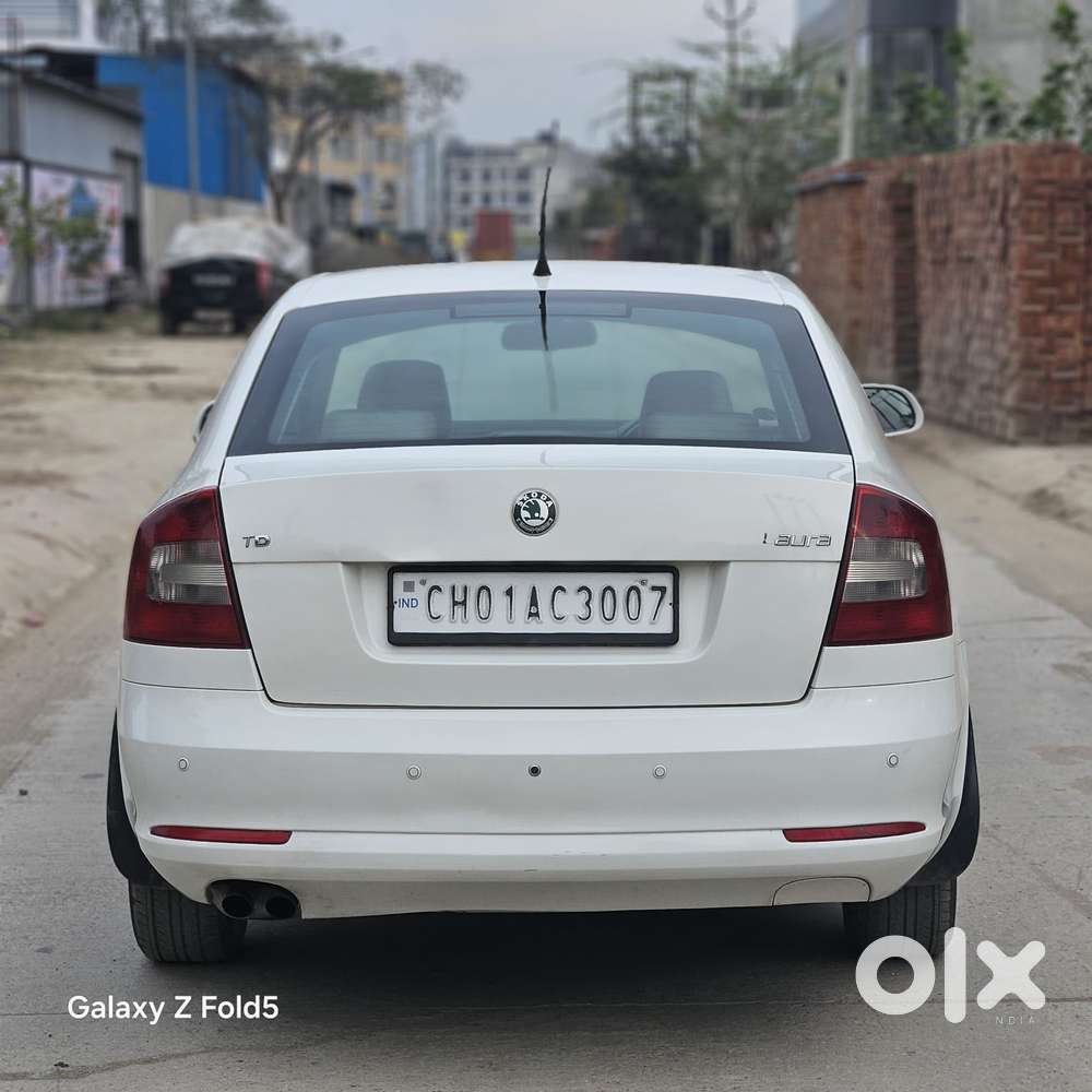 Skoda Laura 2.0 Elegance Tdi Cr, 2010, Diesel