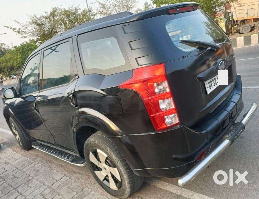 Car Mahindra Suv 500 W4 Diesel Year- 2017 Black 1st Owner