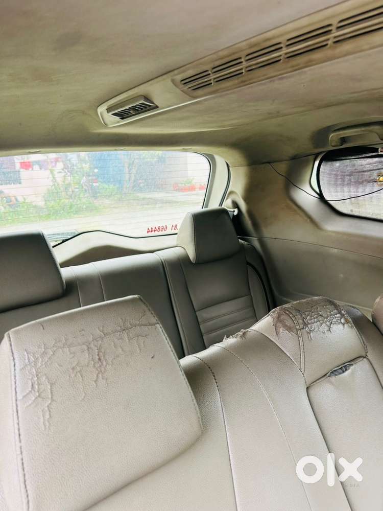 Mahindra Marazzo Diesel 2018