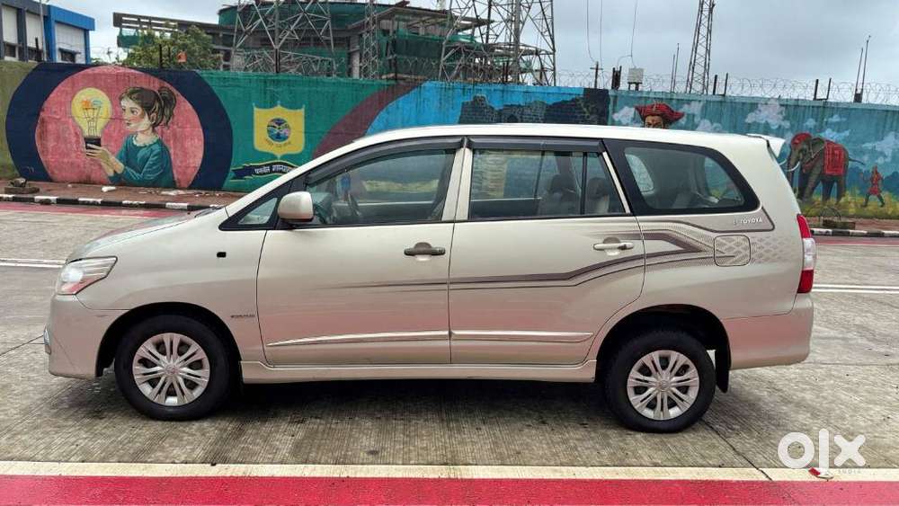 Toyota Innova 2.5 G (diesel) 8 Seater, 2016, Diesel