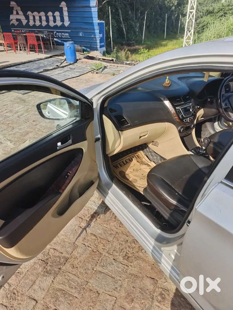 Hyundai Verna Sx 2015
