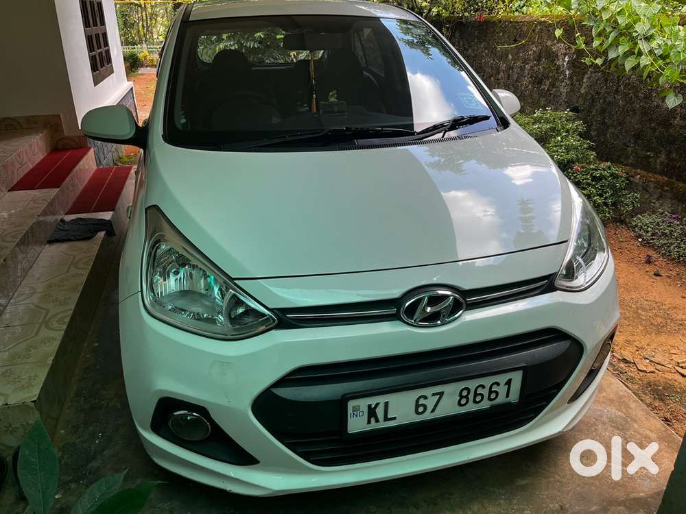 Hyundai Grand I10 2015 Car