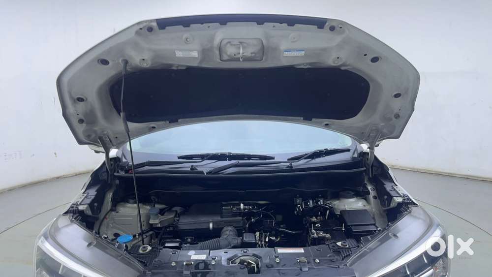Maruti Suzuki Xl6 1.5 Alpha Mt, 2022, Petrol