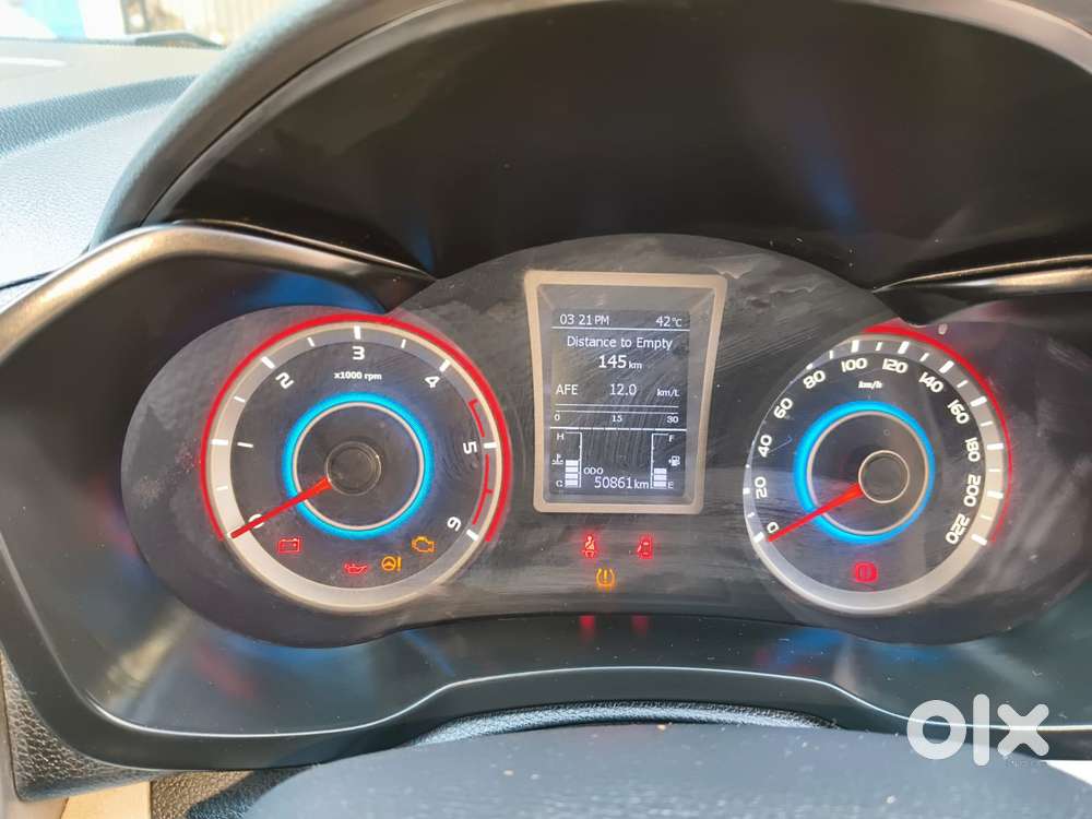 Mahindra Xuv300 W8 Diesel, 2022, Diesel