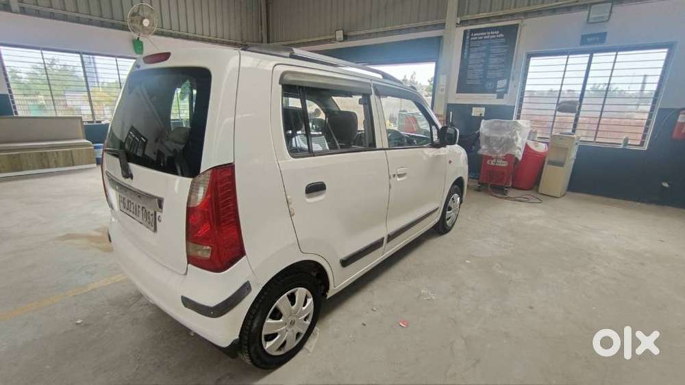 Maruti Suzuki Wagon R 1.0 2010-2019 Vxi (o), 2013, Cng & Hybrids