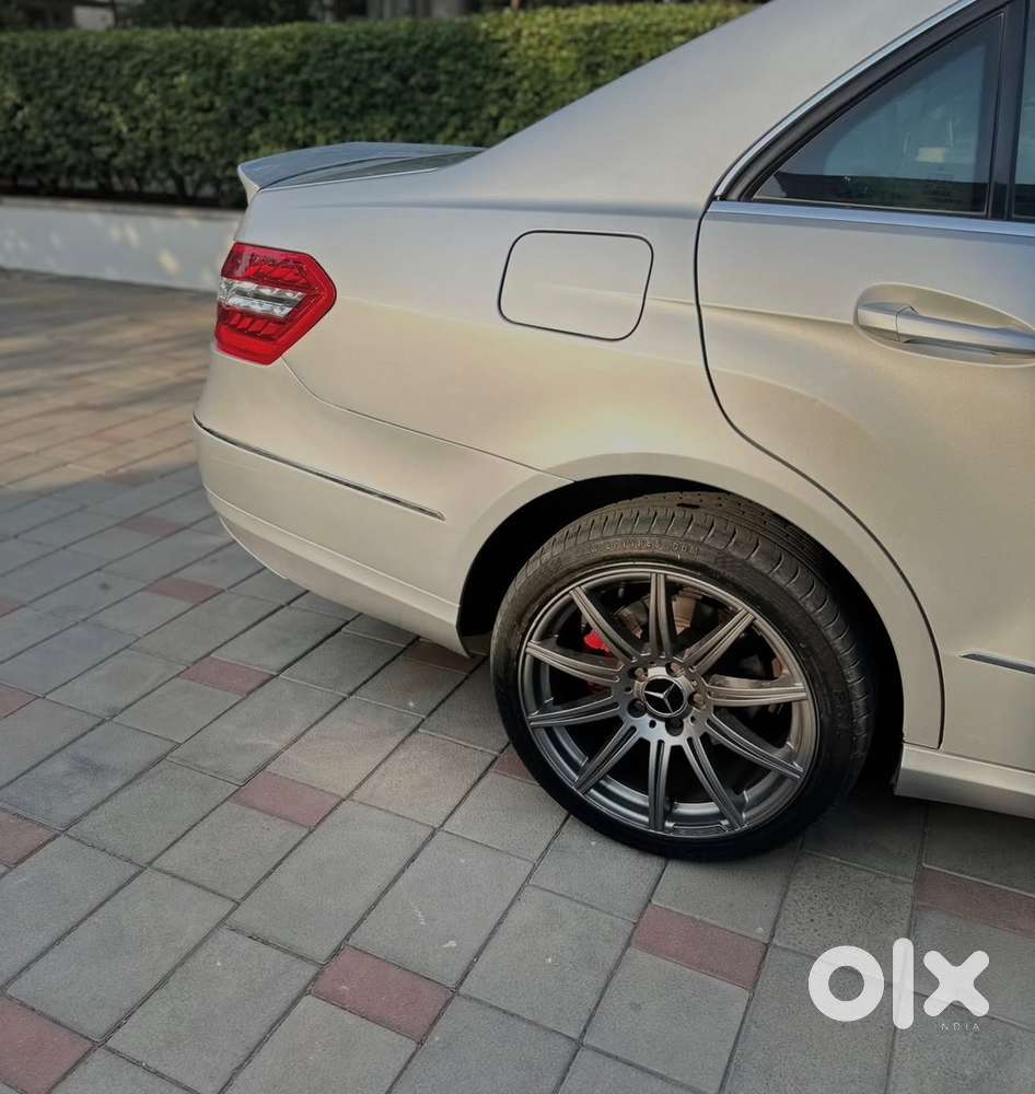 Mercedes-benz E-class Petrol 2010