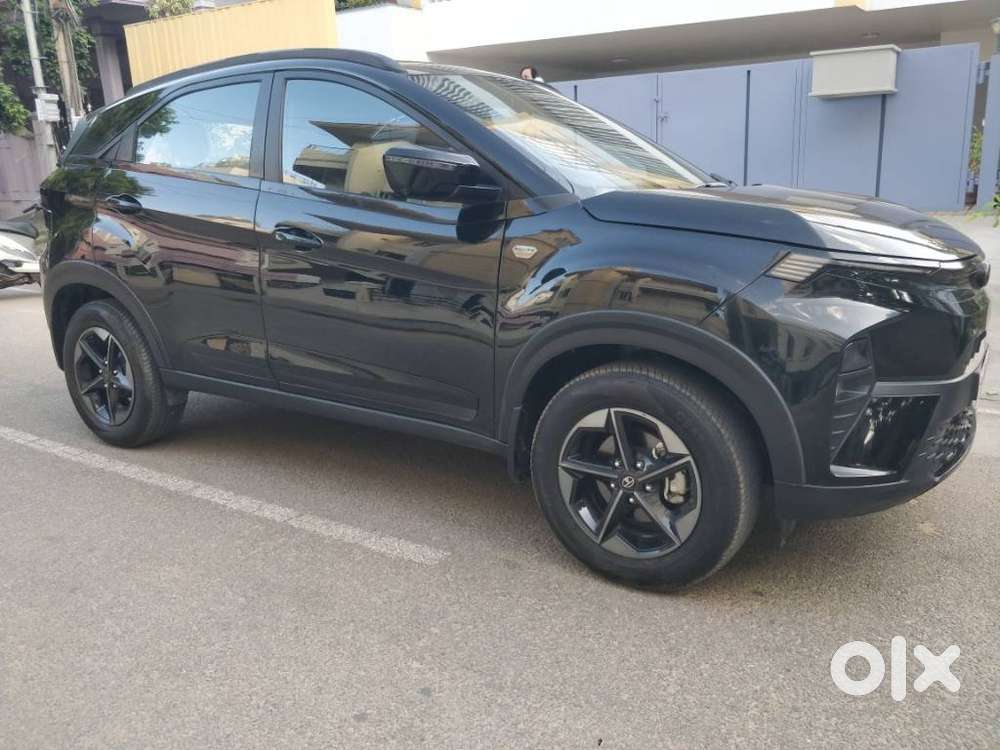 Tata Nexon Fearless Plus (ps) 1.2 Petrol Dca (adas), 2026, Petrol