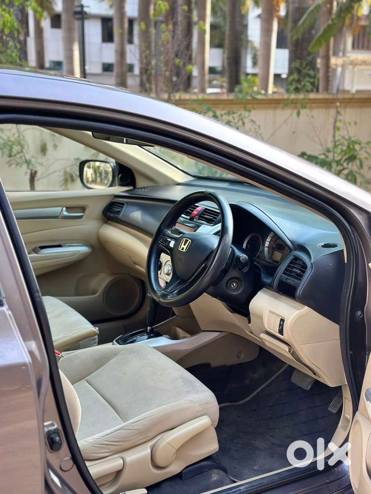 Honda City 2011-2013 V At Exclusive, 2011, Petrol