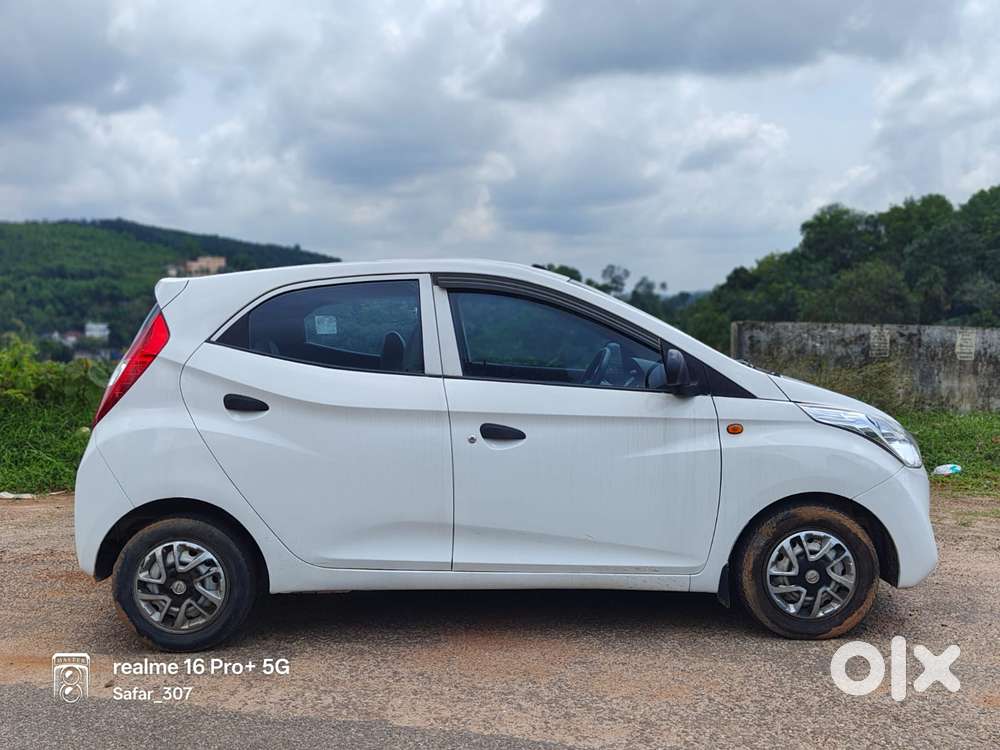 Hyundai Eon Era, 2018, Petrol