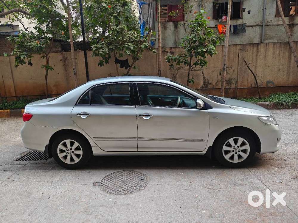 Toyota Corolla Altis 1.8 G Cng, 2010, Cng & Hybrids