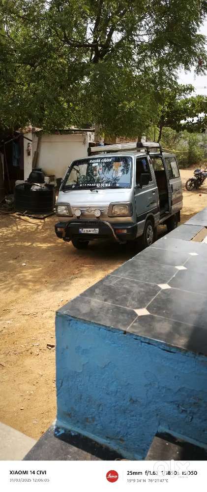 Maruti Suzuki Omni 8 Seater 2006