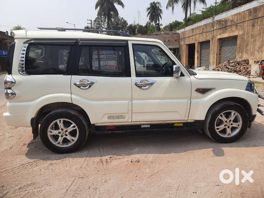 Mahindra Scorpio S10, 2017, Diesel
