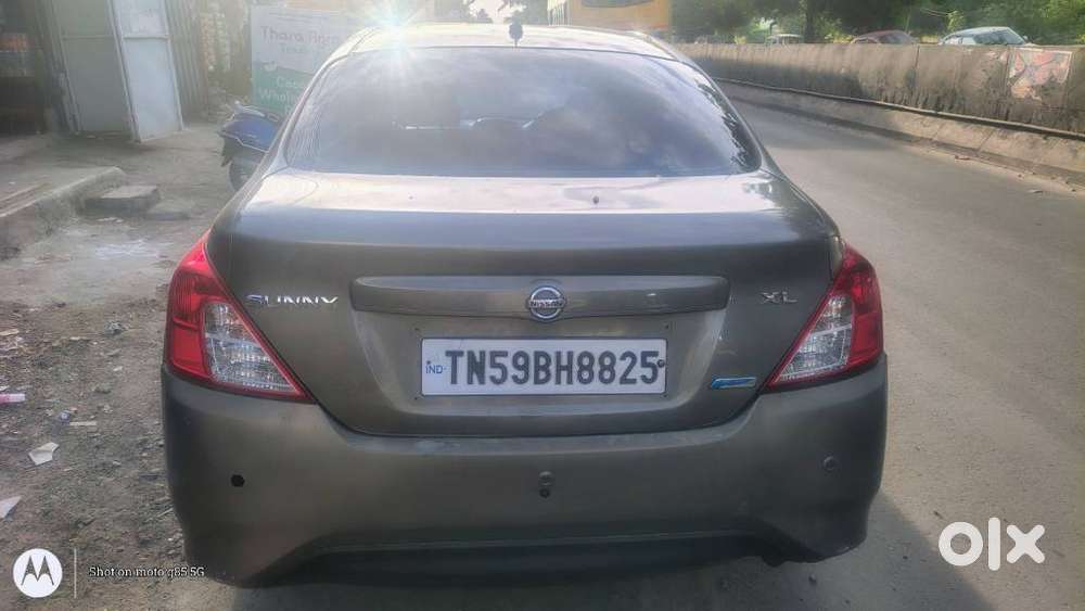 Nissan Sunny, 2015, Diesel