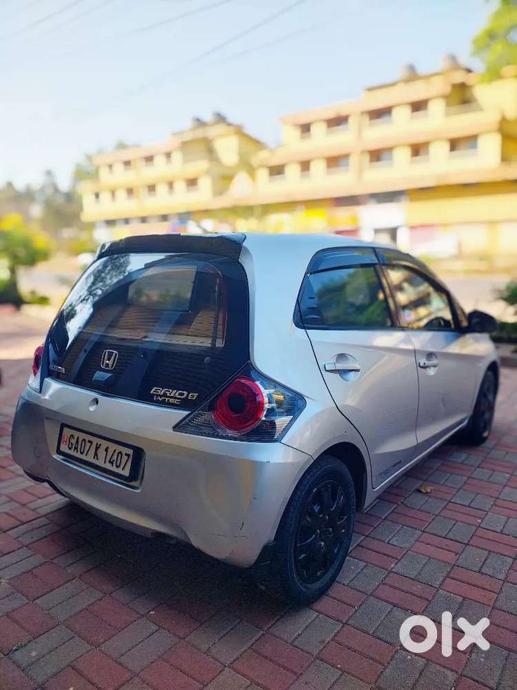 Honda Brio 2014 Petrol Well Maintained