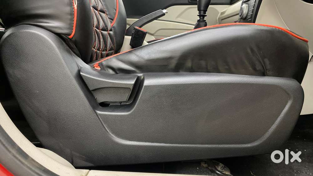 Mahindra Xuv300 W6, 2022, Petrol