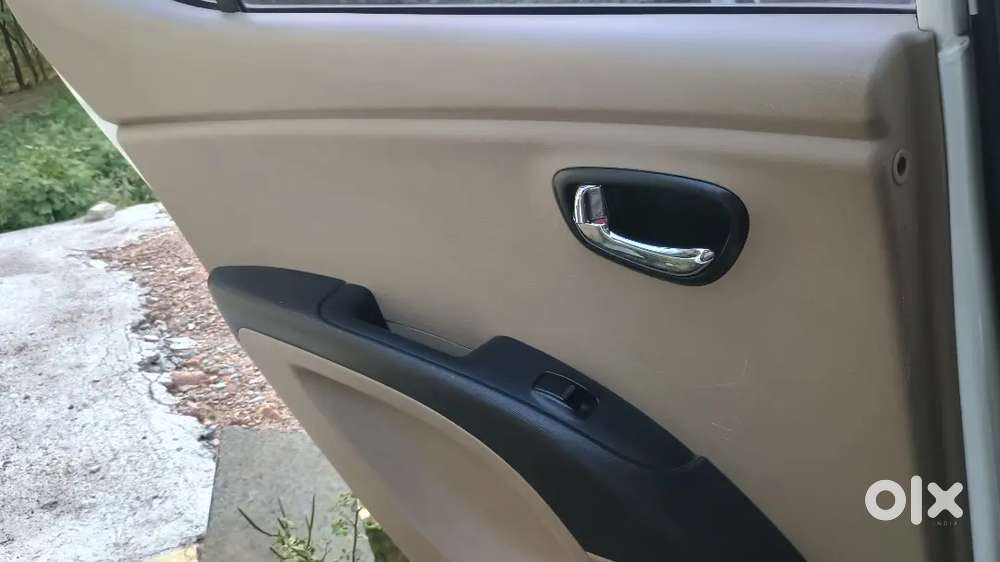 Hyundai I10 2011 Petrol Well Maintained