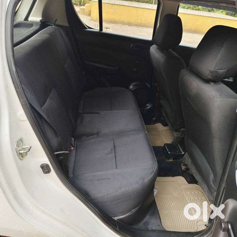 Maruti Suzuki Swift 1.2 Lxi (o), 2012, Petrol