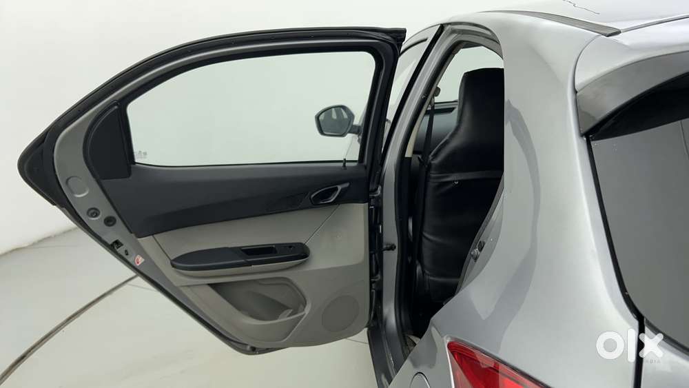 Tata Tiago 1.2 Revotron Xm, 2019, Petrol