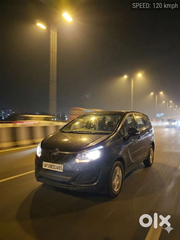 Mahindra Marazzo Diesel 2020