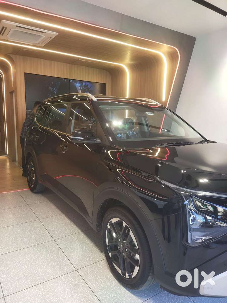 Kia Carens, 2026, Petrol