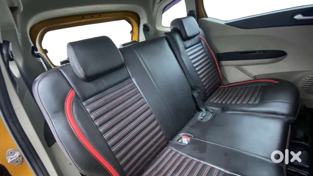 Renault Triber Rxz, 2019, Petrol