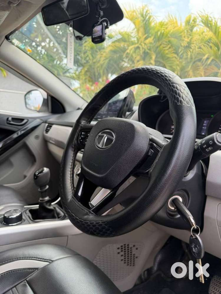 Tata Nexon, 2018, Petrol