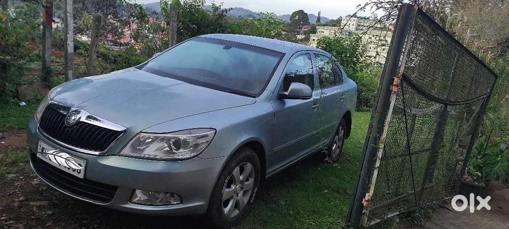 Skoda Laura 2.0 Ambiente 2010