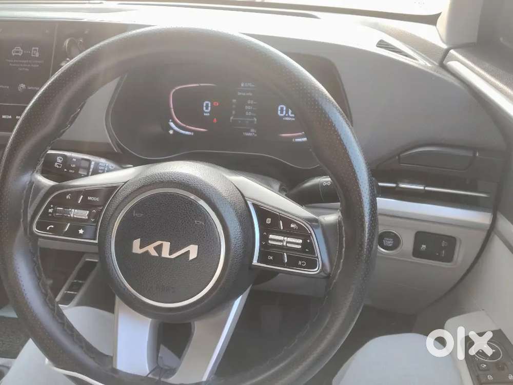 Kia Carens 1.4 Luxury 2022