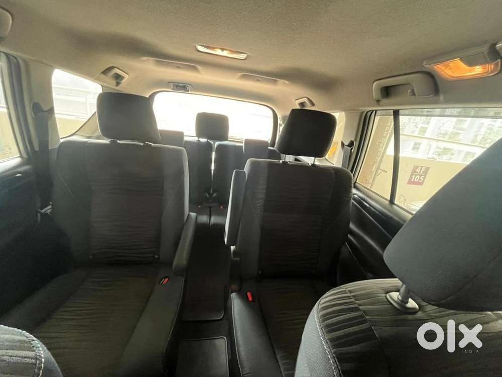 Toyota Innova Crysta 2022 Petrol 26600 Km Driven