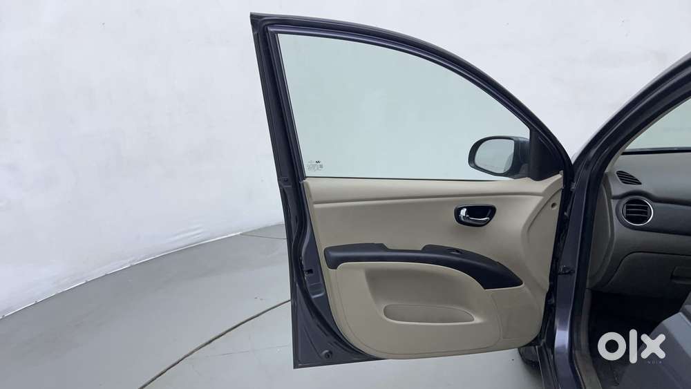 Hyundai I10 Sportz 1.2 Automatic Kappa2, 2013, Petrol