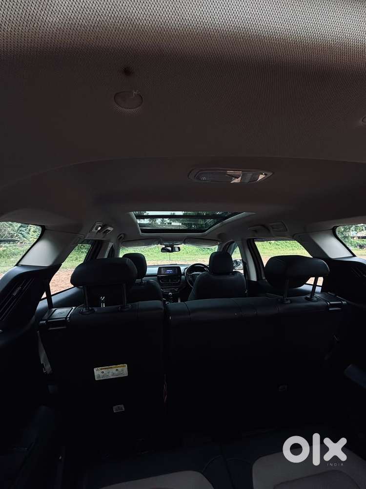 Tata Safari 2.0 Kryotec Xza Plus Gold, 2022, Diesel