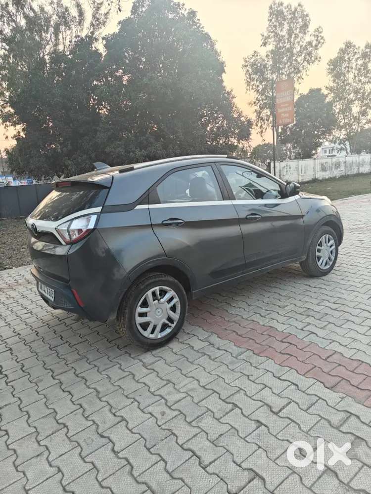 Tata Nexon 2018 Diesel 71000 Km Driven
