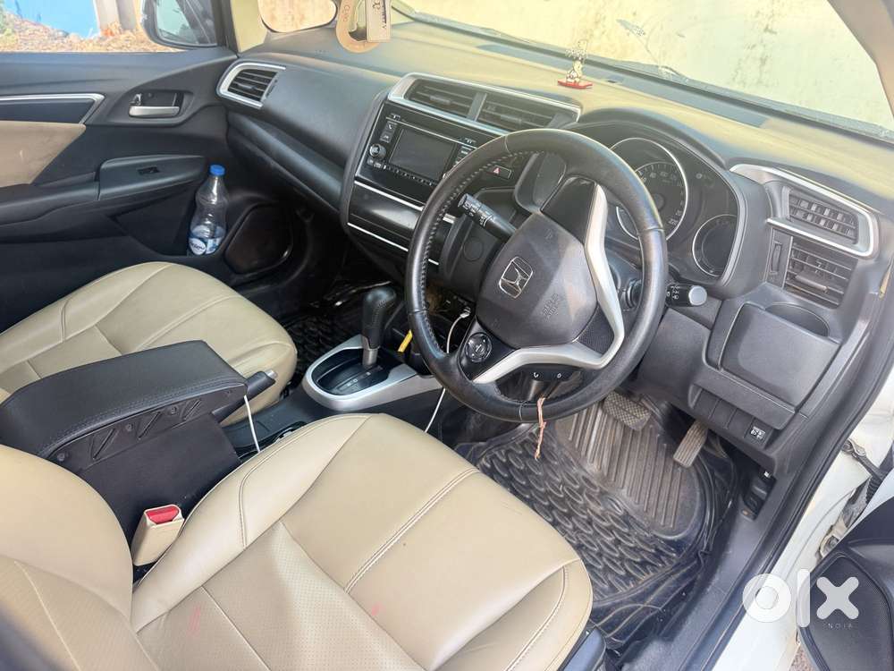 Honda Jazz V Automatic, 2018, Petrol