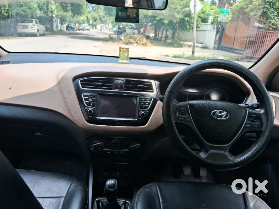 Hyundai I20 Sportz 1.2 Bs-iv, 2020, Petrol