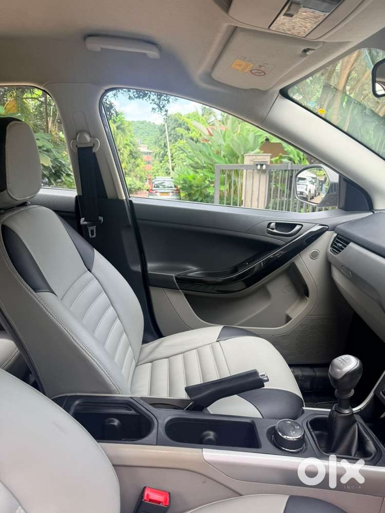 Tata Nexon Petrol 2018